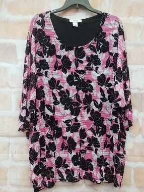 CJ Banks Black & Pink Floral Knit Scoop Neck Tunic Size 3X